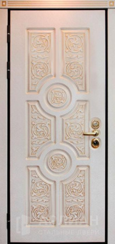 Фото №2 «Светлая входная дверь классика с декором №11»